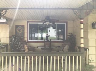 1434 Pine Dr, Bay Shore, NY 11706