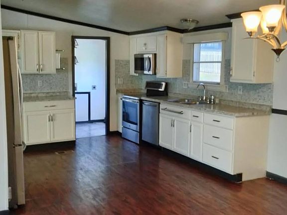 2nd image of 7460 Kitty Hawk Rd #2