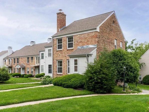 6902 Old Sauk Court, Madison, WI 53717
