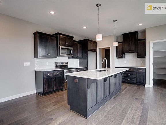 4th image of 116 SW Ayden Ln