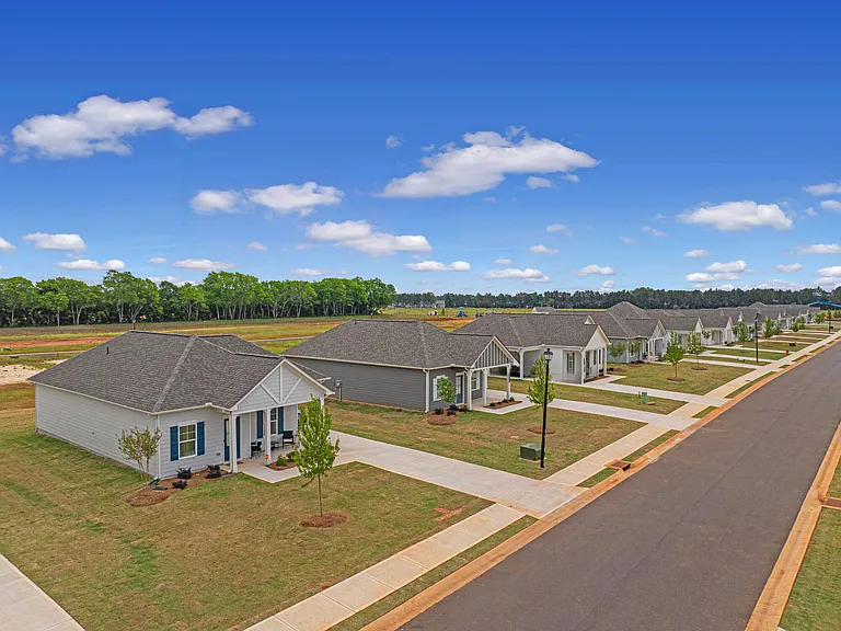 Grove Landing — Photo 19