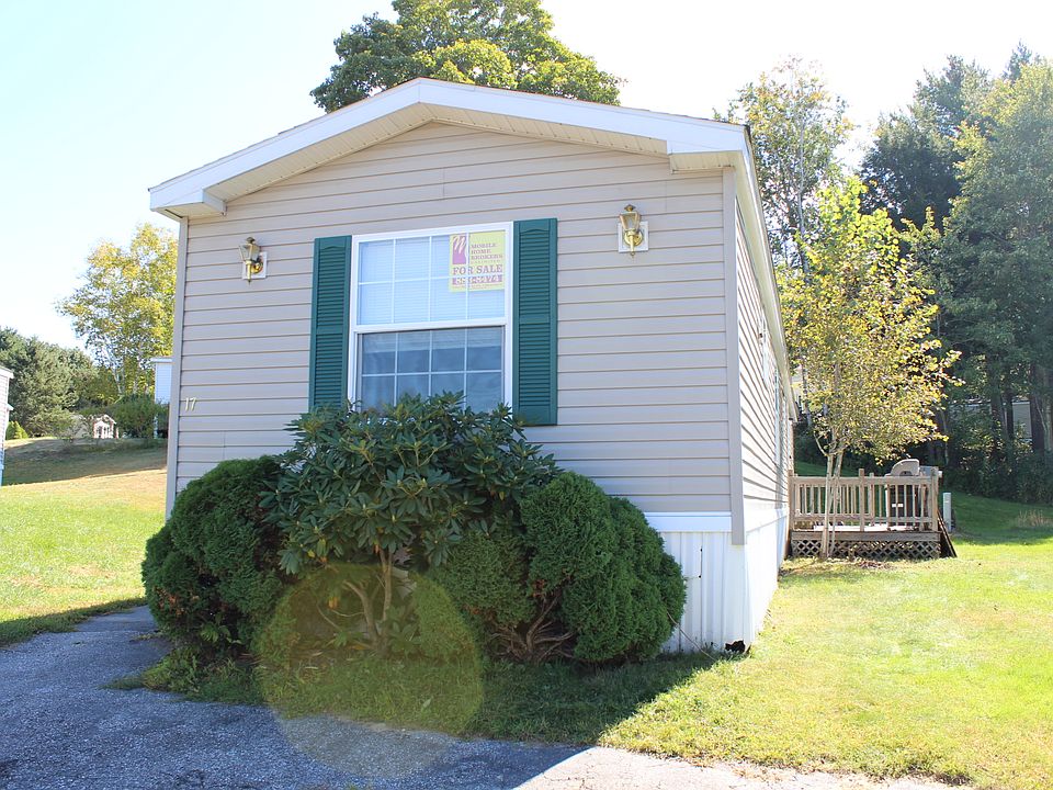 1st image of 665 Saco St Lot 17