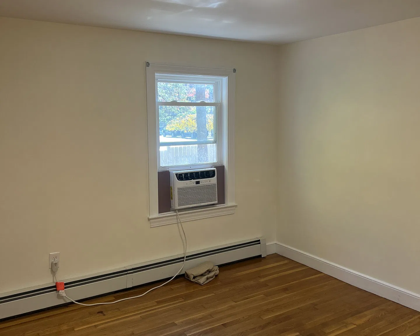 2 bed, 1274 sqft, $3,500 — Photo 2
