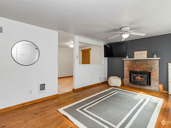 5th image of 804 94th Avenue SE
