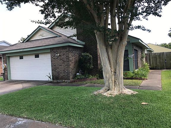 3rd image of 13547 Portobello Dr