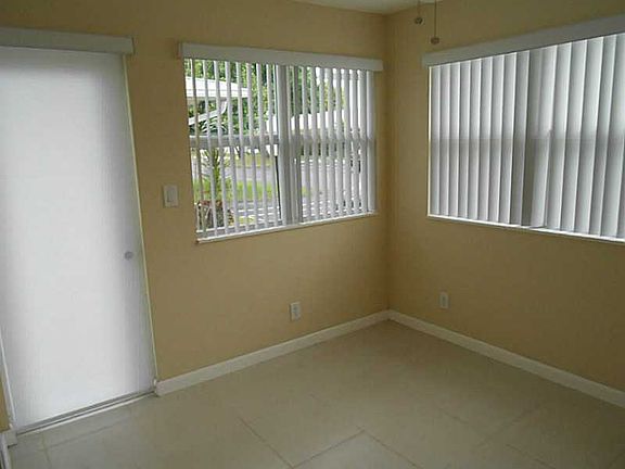 4th image of 8626 NW 10th St #D81