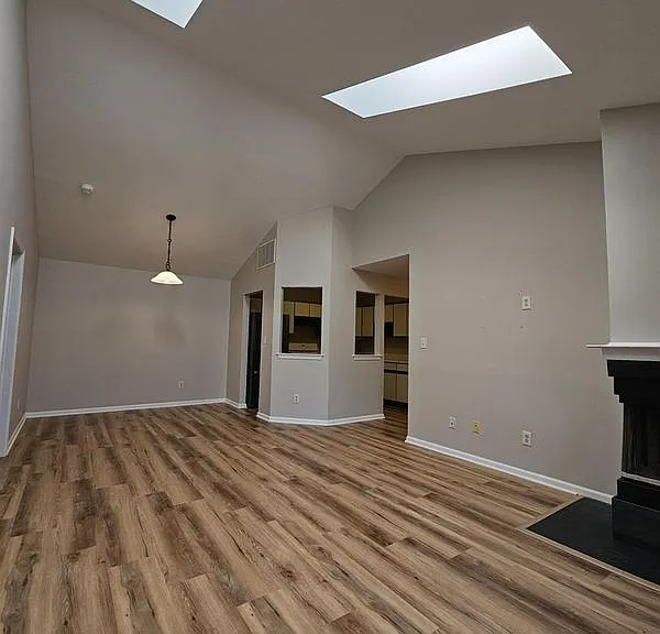 2809 Ridgefield Ct — Photo 8
