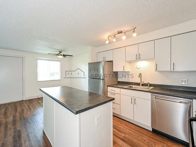 2 Bed | 1.5 Bath