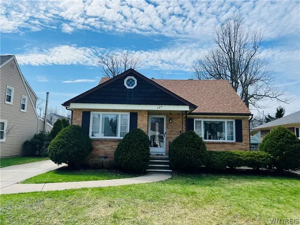 309 Bernhardt Dr, Amherst, NY 14226