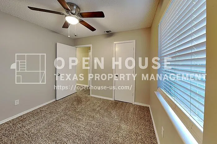 1558 Town Bluff Dr — Photo 9