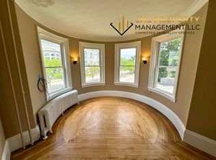 291 High St #2W, Fall River, MA 02720