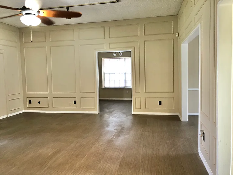 613 Trail View Ln — Photo 3