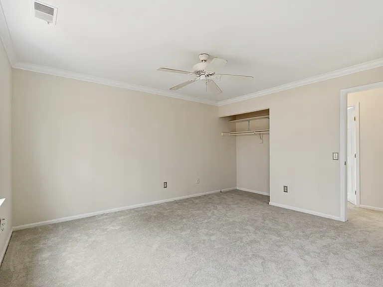 14810 Millicent Ct — Photo 23