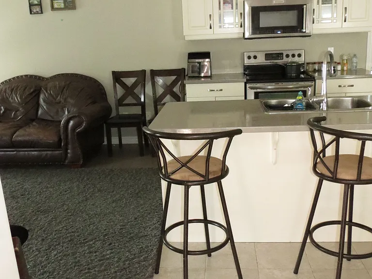 204 Peach Tree Blvd #MAIN LEVEL — Photo 13