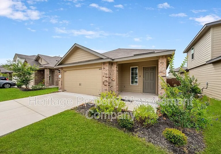 4522 Meerkat Dr — Photo 2