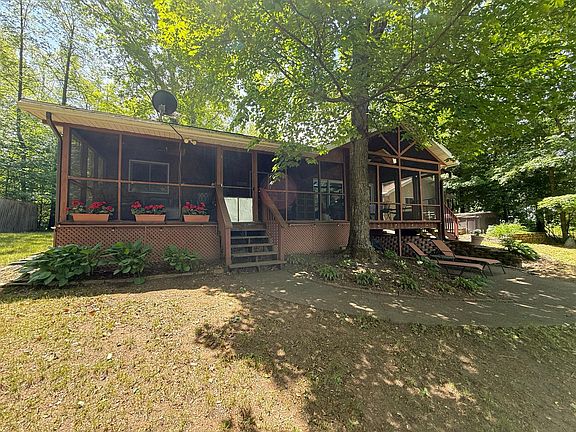 3rd image of 10934 119th Ln