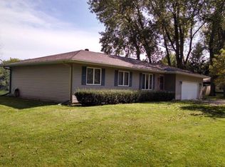 23177 N Cherokee Rd, Cuba, IL 61427