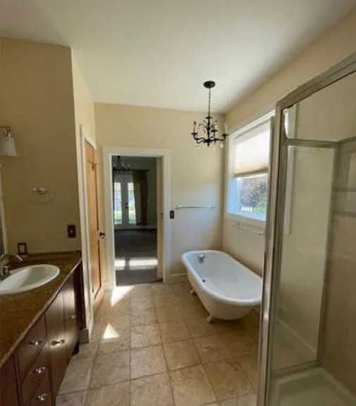 4517 W Babcock St — Photo 8