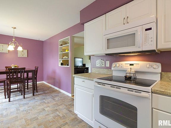 4th image of 3642 N Sandia Dr
