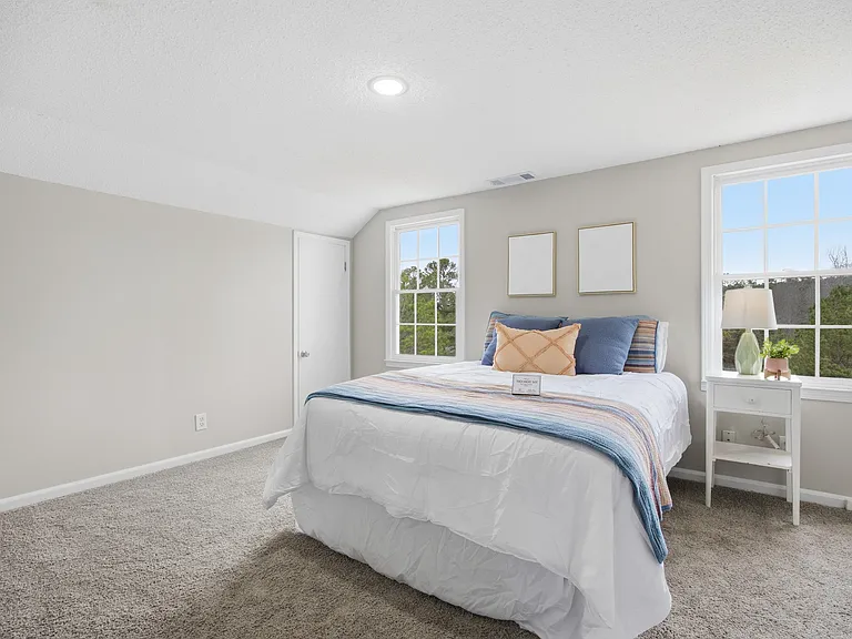 Bedroom 2 Upper Level