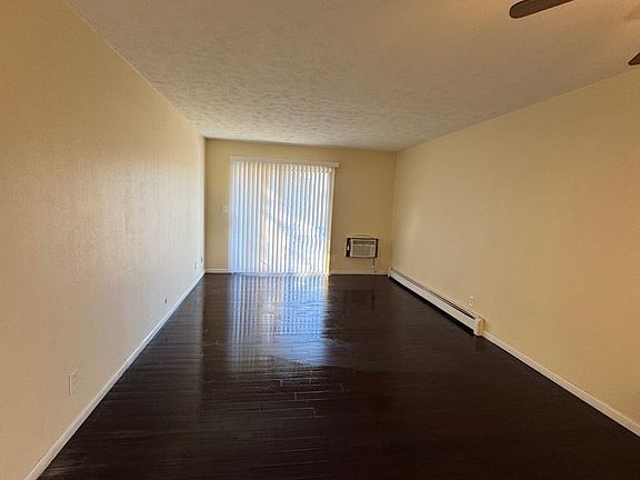 3rd image of 3627-3631 N Rockton Ave #3631-207