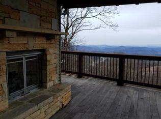 8395 Gideon Ridge Ln, Lenoir, NC 28645