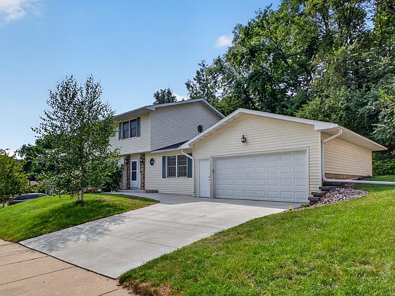 3rd image of 1726 Walden Ln SW