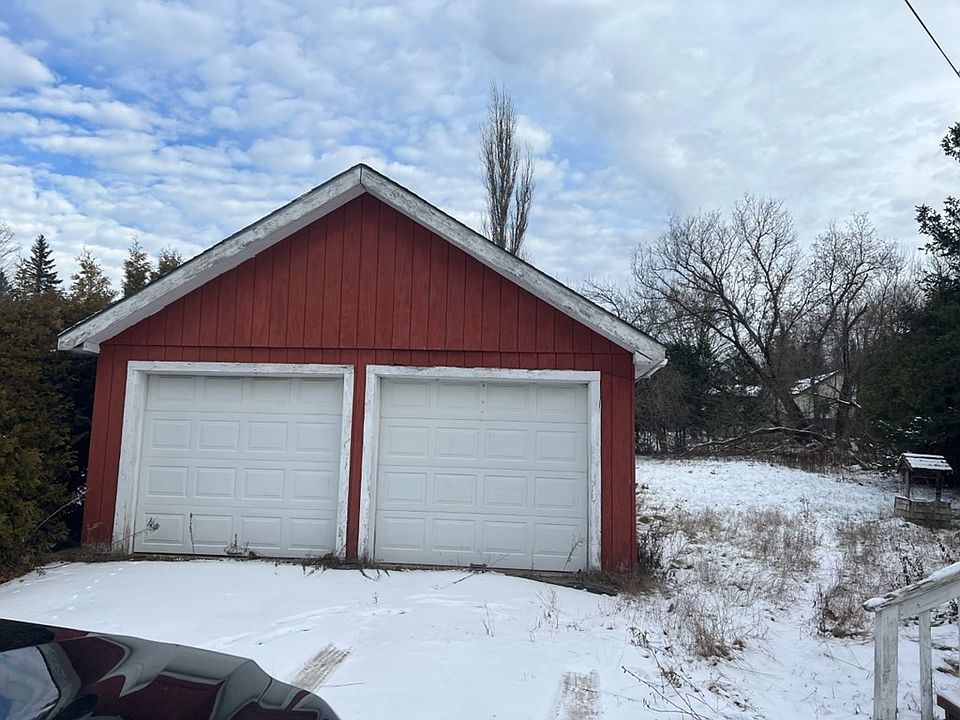 102 McLaughlin Ave, Tupper Lake, NY 12986 Zillow