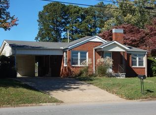 903 N Military St, Lawrenceburg, TN 38464