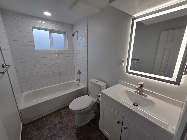 7941 S 3620 W — Photo 37