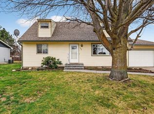 306 S Flora Rd, Greenacres, WA 99016