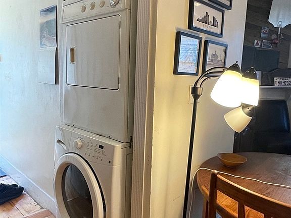 3rd image of 16-22 Reedsdale St #16