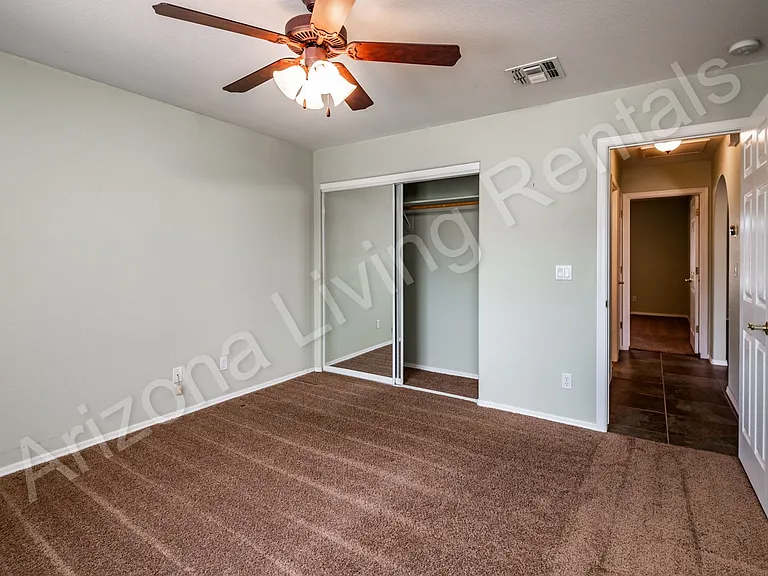 1714 Florence Ave — Photo 13