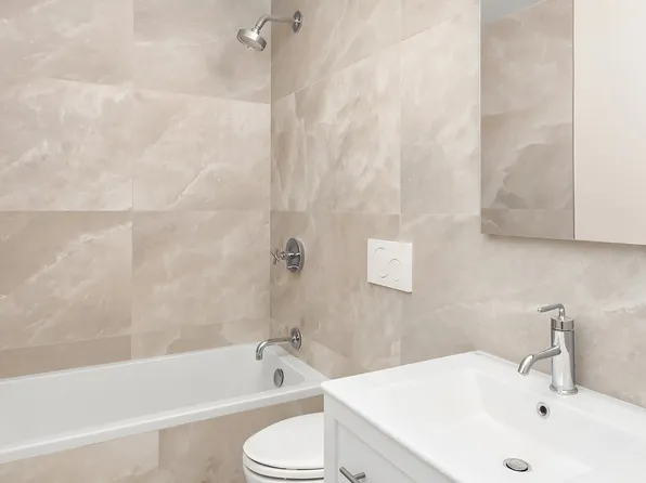 595 Main Street image 4 of 4