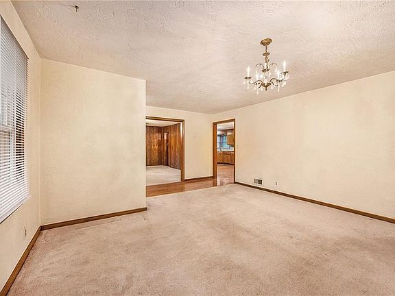 5th image of 3331 N 53rd St