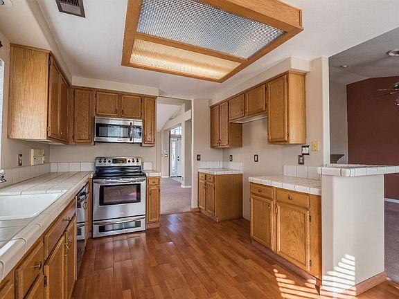 5th image of 5104 Soave Ln