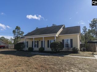 127 Charm Hill Rd, Lugoff, SC 29078