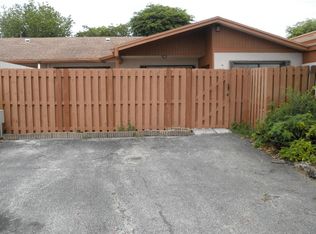 2080 SW 24th Cir, Boynton Beach, FL 33426