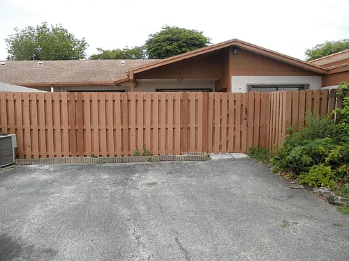 2080 SW 24th Cir Photo 1