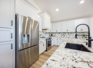 1302 W Coyote Trl, Benson, AZ 85602