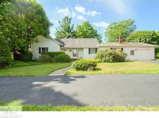 3404 S Canfield Rd, Eaton Rapids, MI 48827