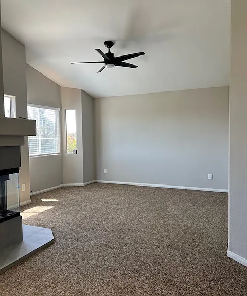 3241 San Tomas Dr — Photo 22