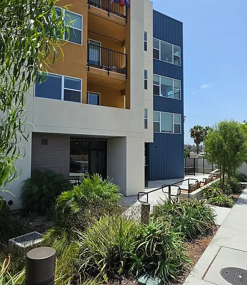 NV Lofts — Photo 12