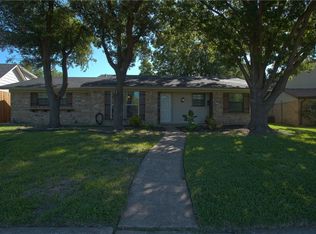 2034 Bamboo St, Mesquite, TX 75150