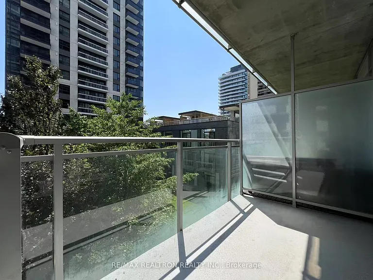 83 Redpath Ave #204 — Photo 25