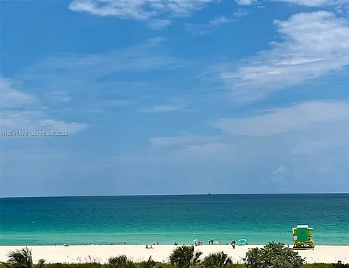 345 Ocean Dr #525 Photo 1