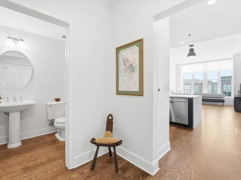 1125 Maxwell Ln #Penthouse 1221 — Photo 11