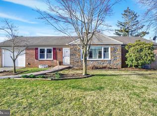 1698 Altland Ave, York, PA 17404