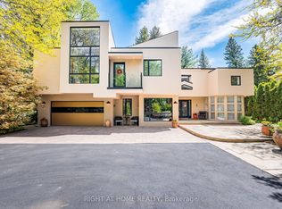 1 Friars Ln, Toronto, ON M9A1T6