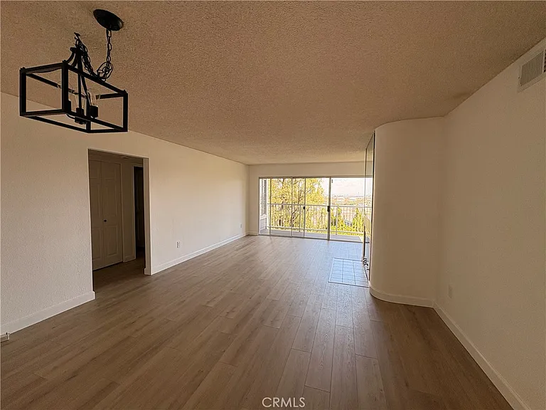 1418 Brett Pl #206 — Photo 6